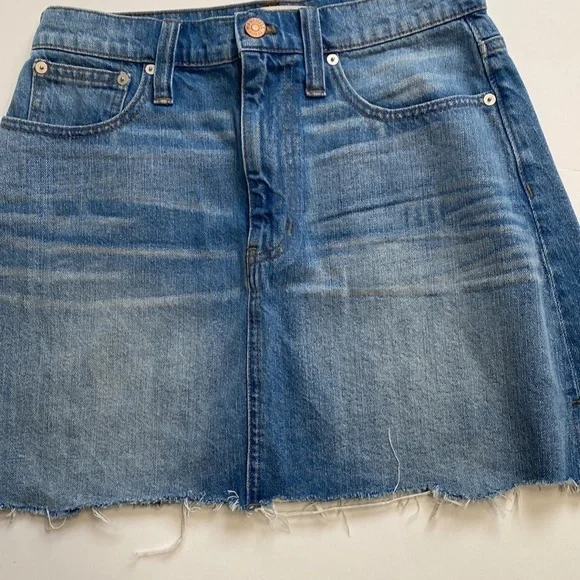Madewell McCarren Raw-Hem Jean Skirt Size 27